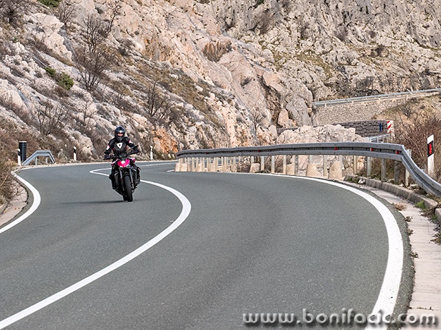 novivmoto8mal