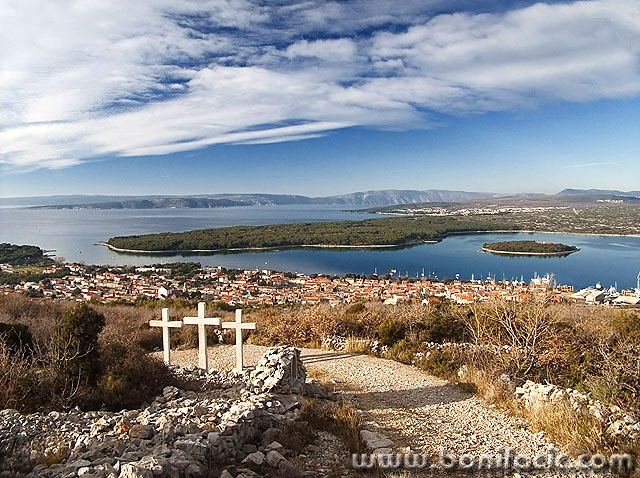 travel___Morning View___Punat, Croatia.