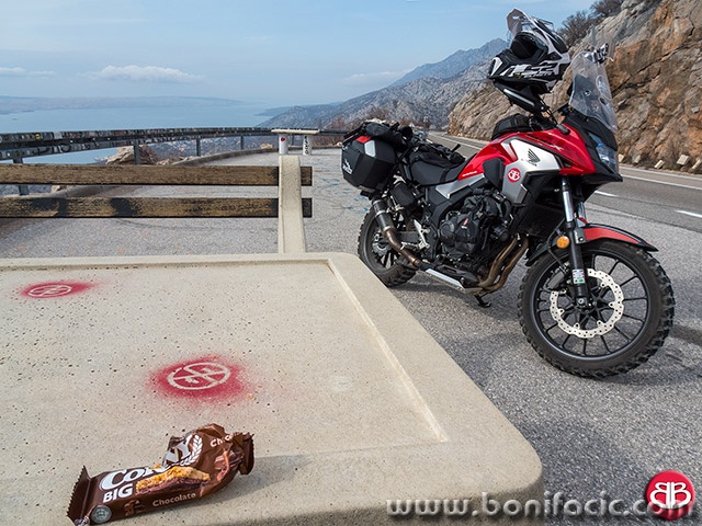 hkarlobagvelebitodmoriste1mal