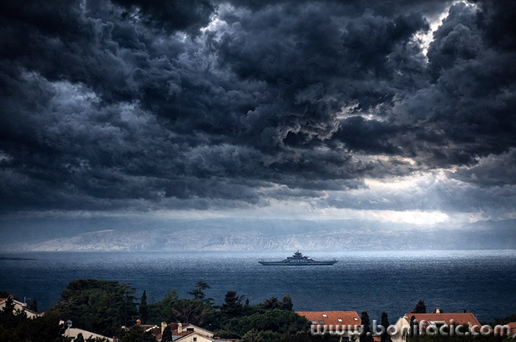 trajeltrabdramaoblak1mal