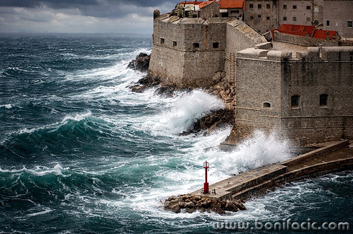 dubrovnikzidinejuzinavali4mal