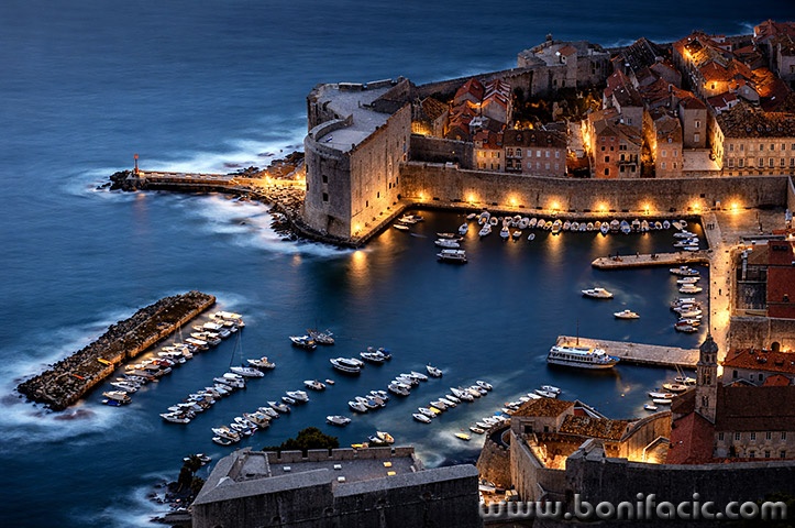 dubrovnikvecernoclongexpo1mal