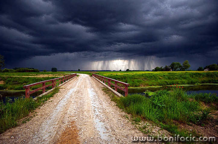 babinagredaputmostoblak1mal