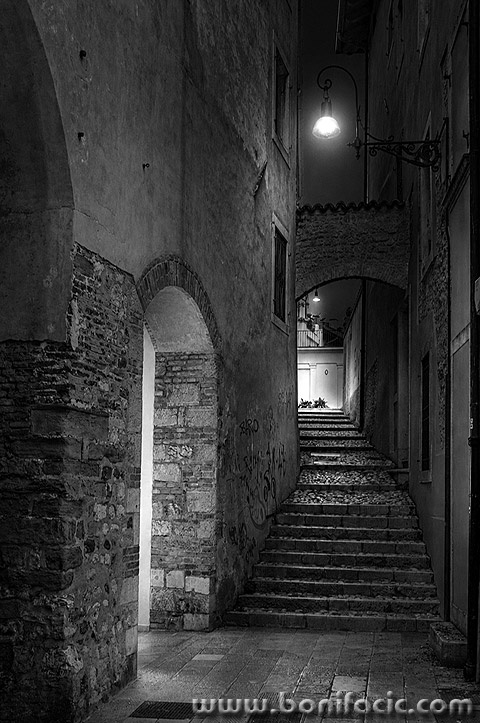 udine500bwmal