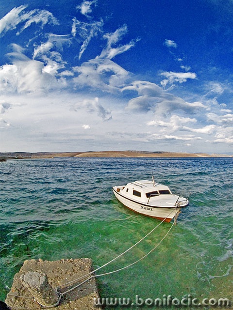 travel___Pull Up___Jadranovo, Croatia.