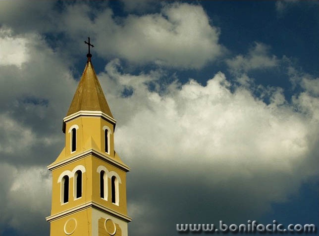 travel___Spire___Krizisce, Croatia.