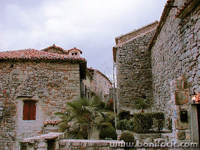 travel___The Smallest Town In The World___Hum, Croatia.