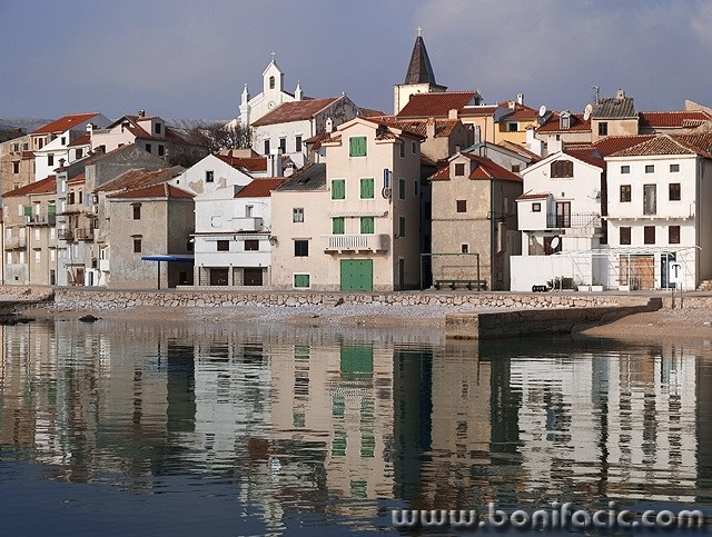 travel___Washing___Baska, Croatia.