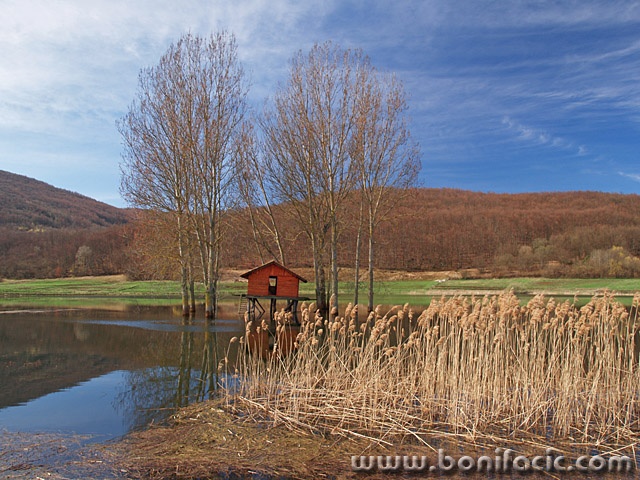 nature___Lake Guardian___Svica, Croatia.