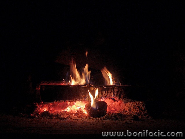 kamin1mal