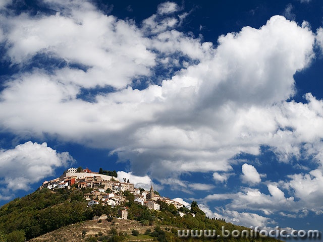 motovun1mal