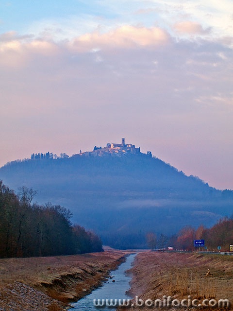 motovun3mal