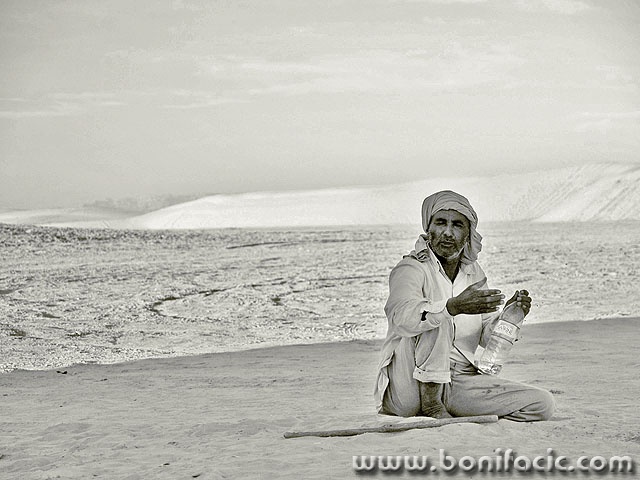 people___Desert Gold___Sahara, Tunisia.