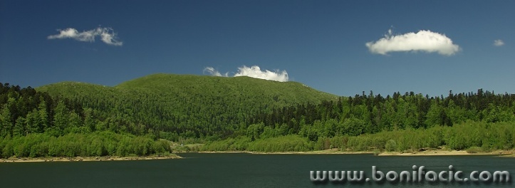 panorama___Three Clouds___Fuzine Croatia.