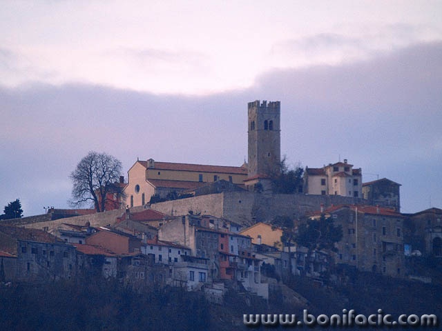 motovun1mal