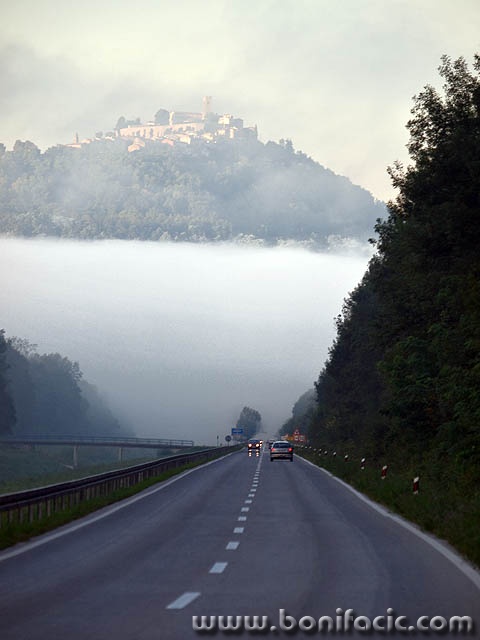 motovun2mal