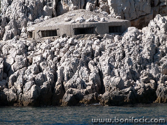bunker2 copymal