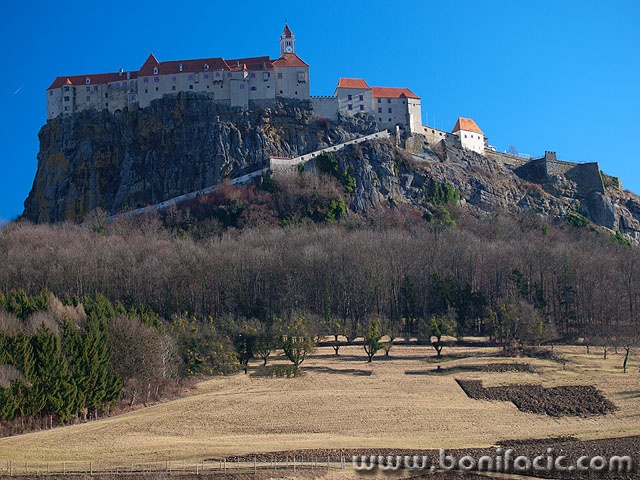 riegersburg8 copymal