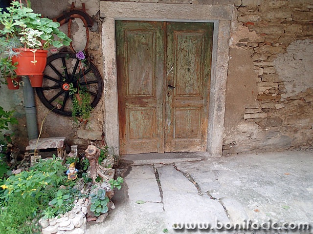 buzet6 copymal