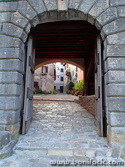 buzet2 copymal