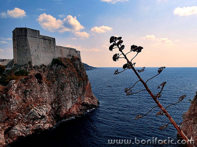 travel___Lookout___Dubrovnik, Croatia.