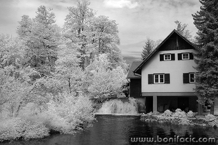 IRrastoke3mal