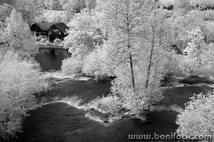 IRrastoke8mal