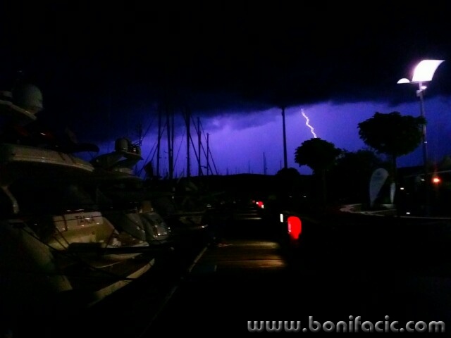 20160612_035247-640x480