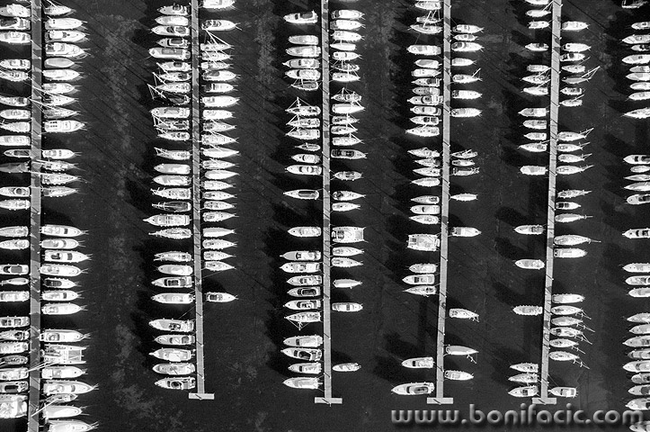 marina5BWmal
