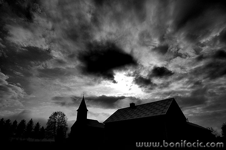 crikvajosipdol1BWmal