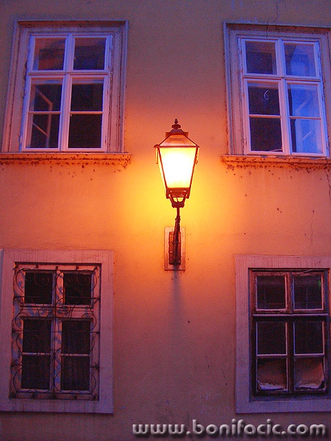 stilllife___Lantern___Karlovac, Croatia.