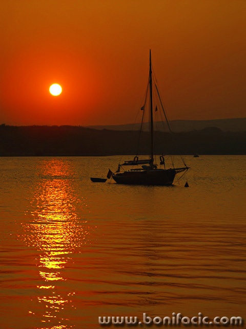 stilllife___Lonesome___Punat, Croatia.