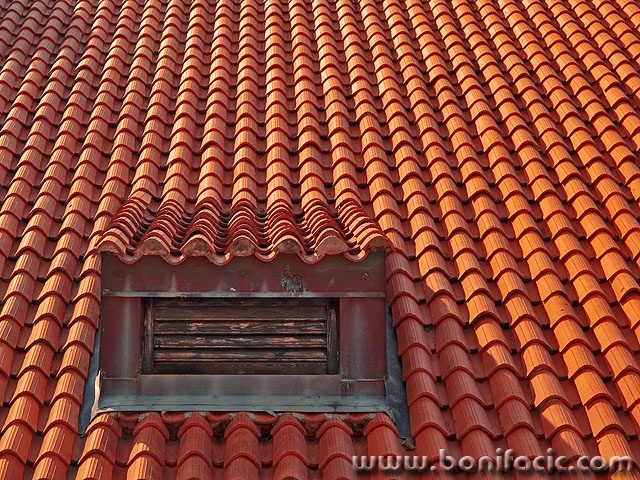 stilllife___Roof WIndow___Dubrovnik, Croatia.