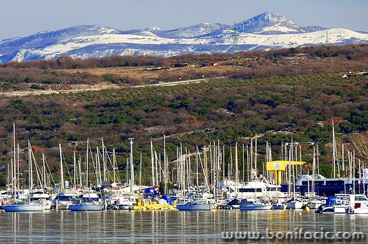 marinaplatak1mal