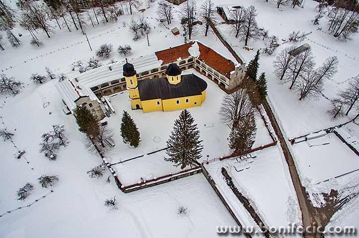 manastirgomirje5mal