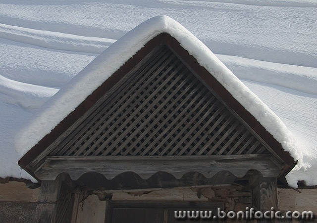 stilllife___Snow Roof___Svica, Croatia.