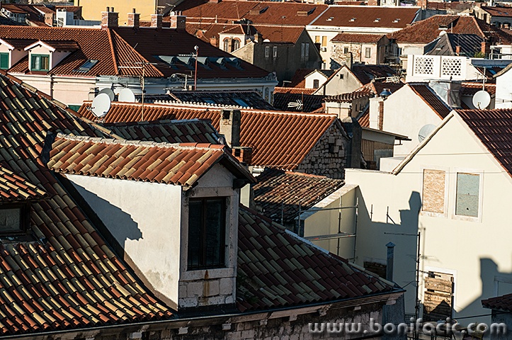 split8mal