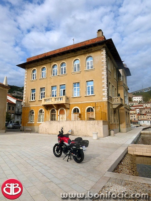 hbakar16f