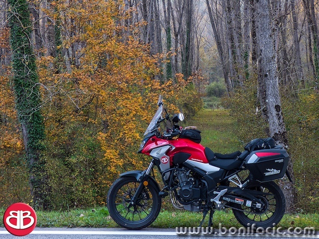 hmotov2