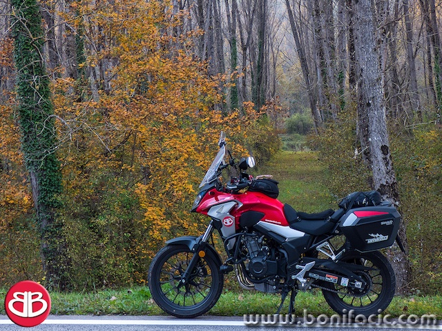 hmotov2