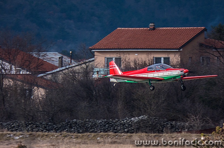 aerogrobnik1mal