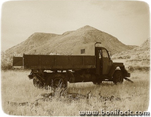 bw___Deserted Truck___Stara Baska, Croatia.