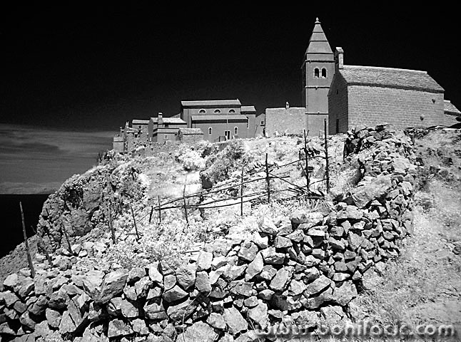bw___Eagle Nest___Lubenice, Croatia.