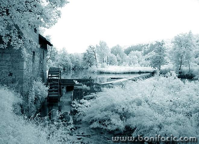 bw___Hidden Mill___Puskaric, Croatia.