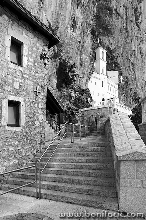 ostrog7bwmal
