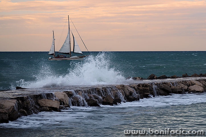 novigrad.25mal