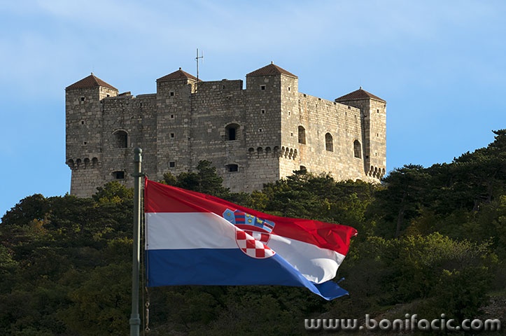 senjnehajzastava2mal