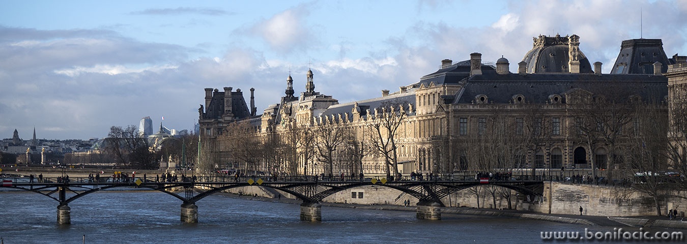 paris77panomal