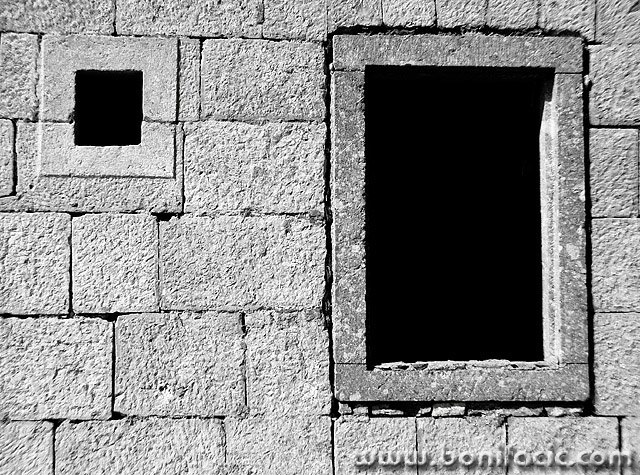 bw___Small & Big___Punat, Croatia.