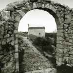 bw___Threshold___Lubenice, Croatia.